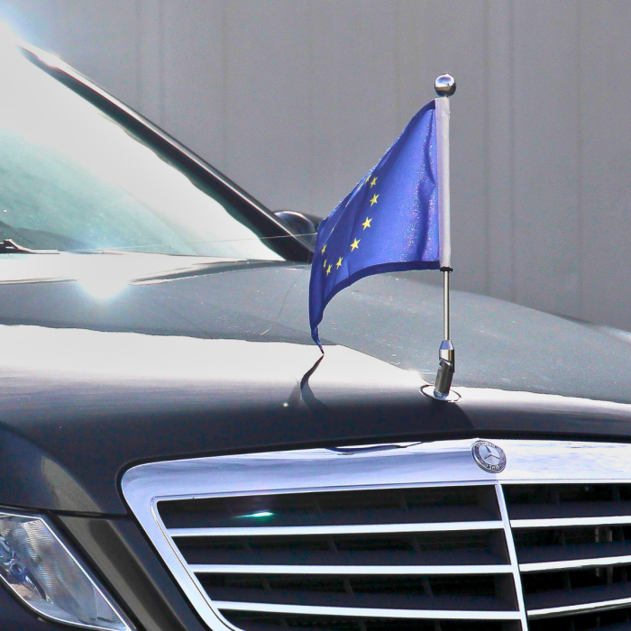 Car Flag Diplomat Star for Mercedes Benz executive luxury car for Mercedes Benz C W204 E W211 W212 W213 S W221 W222 W223